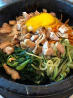 Happy Bibimbap House 2 food