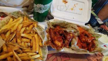 Wingstop food