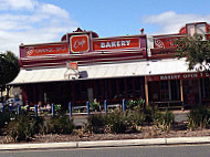 Orange Spot Bakery outside