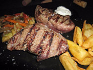 La Parrilla Delicatessen food