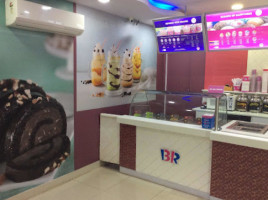 Baskin Robbins food