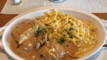 Mayer Brau food