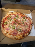 City Pizzeria food