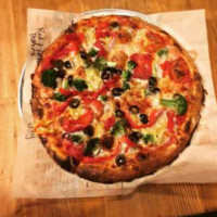 Blaze Pizza food