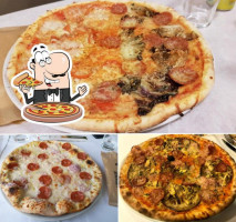 Il Giglio Pizzeria food