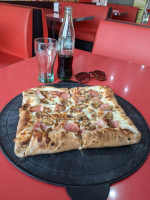 Telepizza food