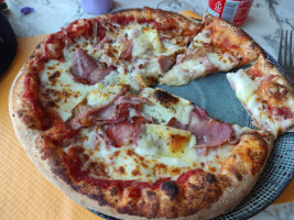 L'ile aux pizzas food