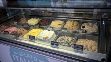 Gelato Fino food