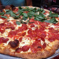 Grimaldi's Pizzeria food