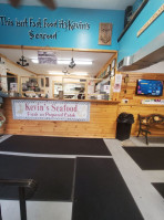 Kevins Seafood inside