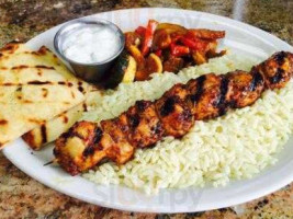 Semra's Mediterranean Grill food