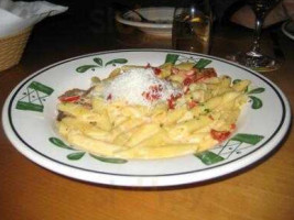 Olive Garden food