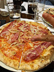 Pizzeria San Luis food