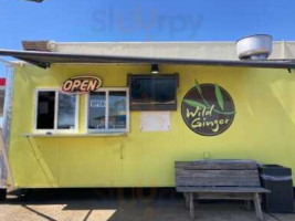 Wild Ginger Food Truck food