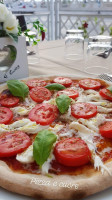 Pizzeria Pizza E Cuore food