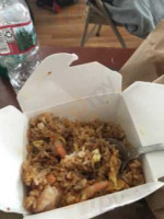 Gim's Chinese Kitchen food