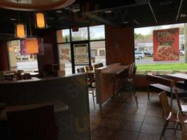 Taco Bell inside