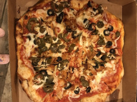 Ocean Halal Pizza food