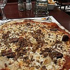 Pizzeria Gusto food