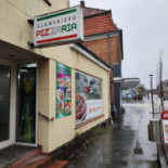 Hamzza Pizza Udenfor