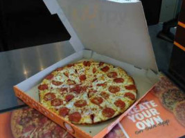 Little Caesars Pizza food