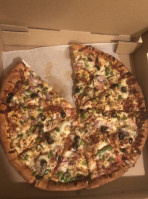 Red Blue's Pizza food