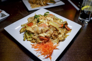 Smile Thai Cuisine food