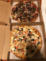 Fatte's Pizza Of Santa Maria food