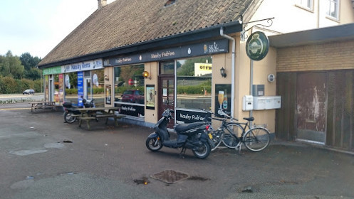 Naesby Pub'en Udenfor