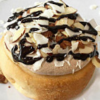 Cinnaholic food