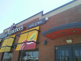 Applebee's Grill outside