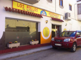 Los Pollos Hermanos Almacelles outside