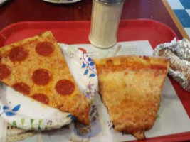 Parkway Pizza food