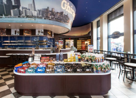 Ghirardelli Ice Cream And Chocolate Shop food