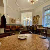 Cafe Baier inside