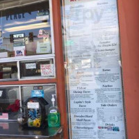 Lupita's Taqueria food