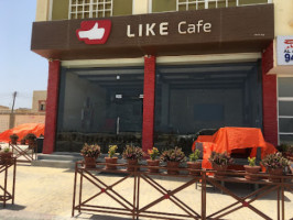 Like Cafe outside