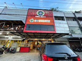 Gh Corner Palembang Nasi Briyani I Nasi Arab (mandhi) I Tom Yum I Teh Tarik I Nasi Kebuli inside