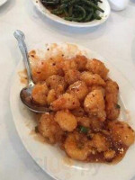 Yang Chow Restaurant food