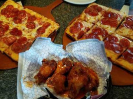 Pizza Hut food