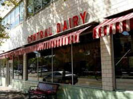 Central Dairy Ice Cream Parlor food