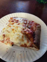 Vinnie's Pizzeria food