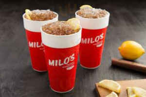 Milo's Hamburgers food