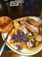 Goldcroft Inn food