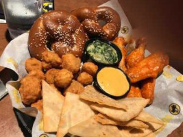 Buffalo Wild Wings food