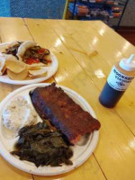 Archer's Bbq food