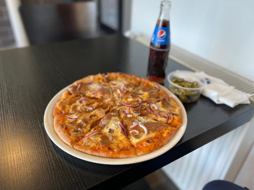 Sanas Pizzaria Mad