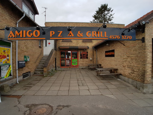 Amigos Pizza Udenfor