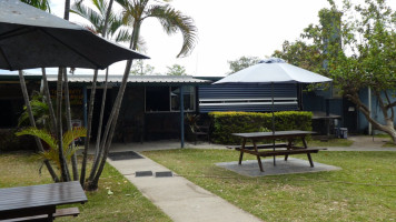 Palmer River Roadhouse inside