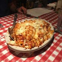 Buca di Beppo Louisville food